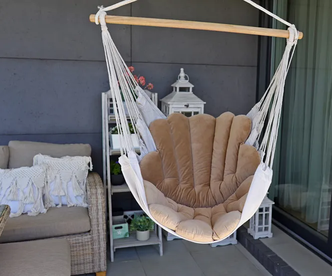 Wizualizacja z wykorzystaniem huśtawki Dada-beżowa