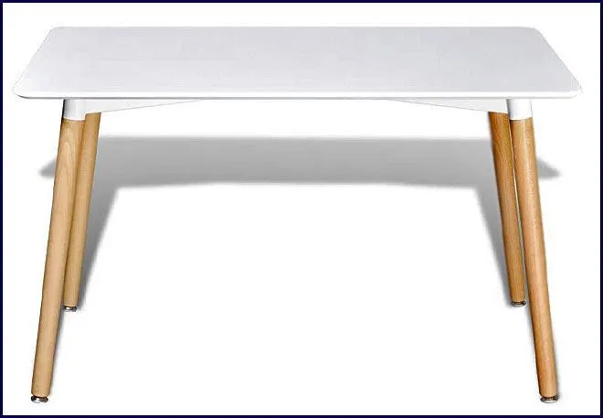 Minimalistyczny stół do salonu Lavandi