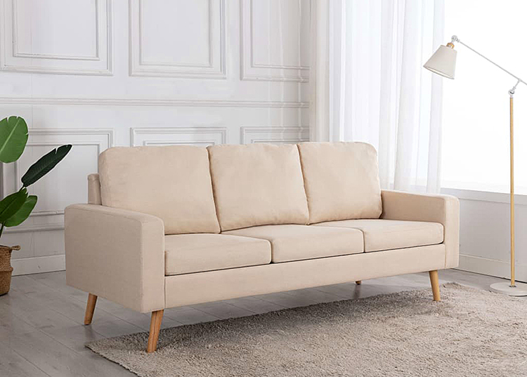 Trzyosobowa kremowa sofa z tkaniny Muria 3Q